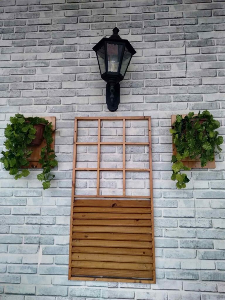 Outdroon Wall Art